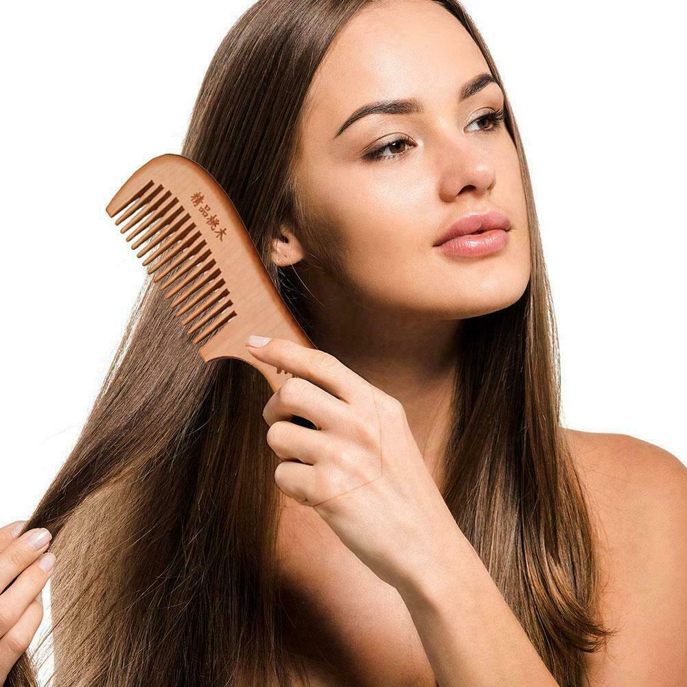 The Benefits of Using a Wide-Tooth Comb for Hair Health